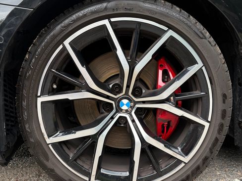 Used 2021 BMW 530i w/ Executive Package RWD image 7