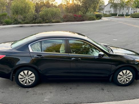 Used 2010 Honda Accord LX image 6