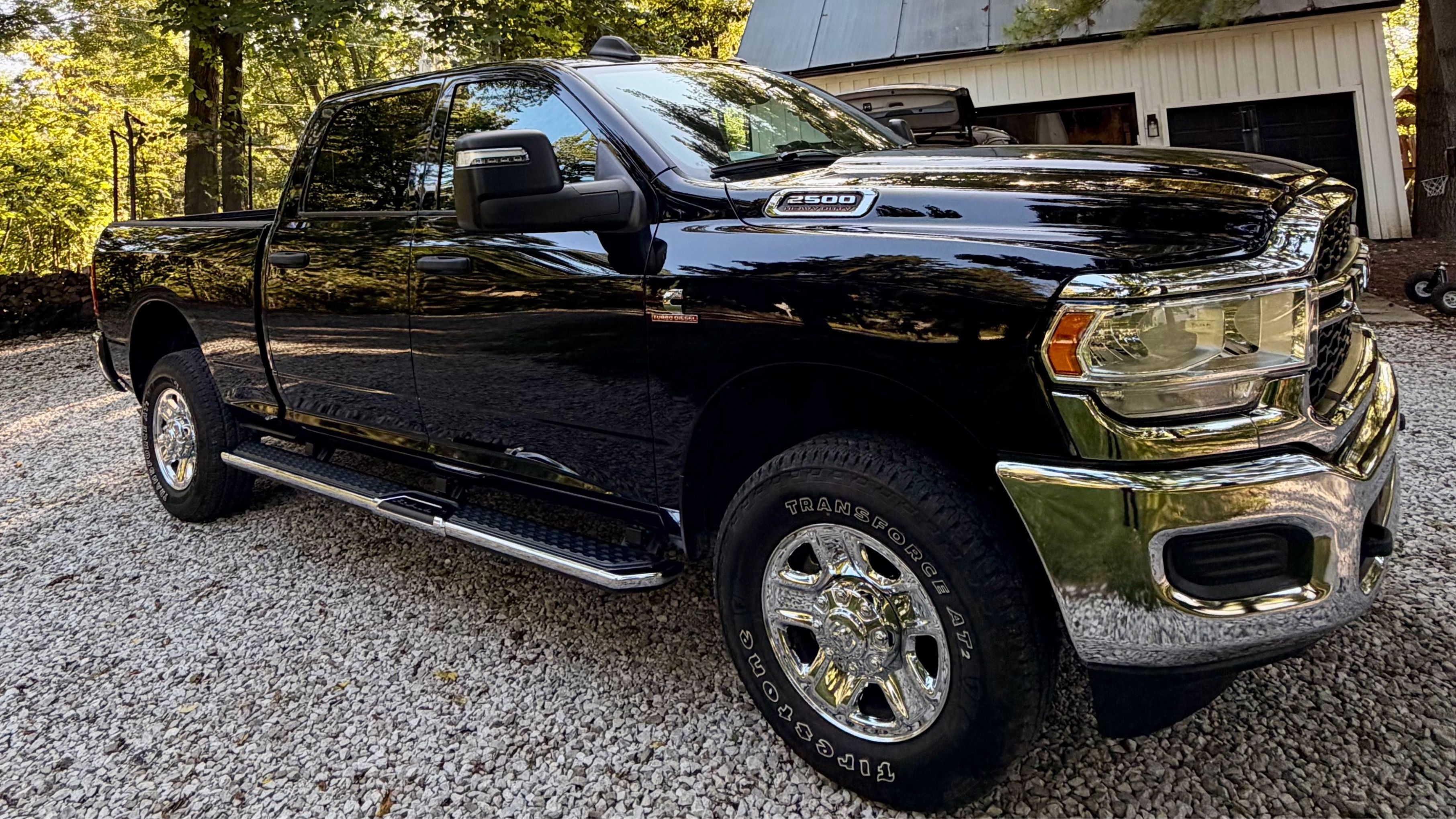 Used 2024 RAM 2500 Tradesman w/ Chrome Appearance Group AWD/4WD image 2