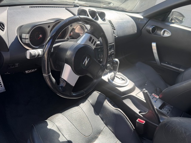 Used 2004 Nissan 350Z Touring RWD image 9