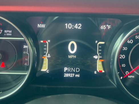 Used 2021 Jeep Wrangler Rubicon AWD/4WD image 15