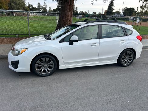 Used 2012 Subaru Impreza 2.0i Sport Limited image 8