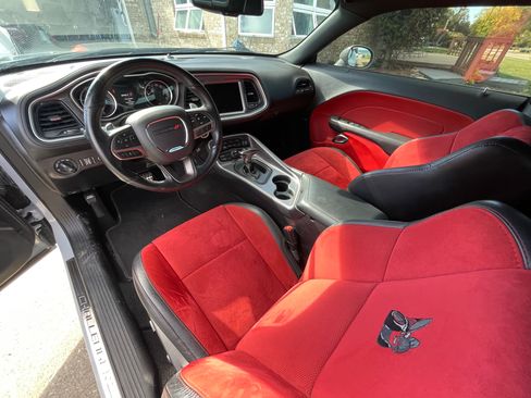 Used 2021 Dodge Challenger R/T Scat Pack w/ Plus Package image 11