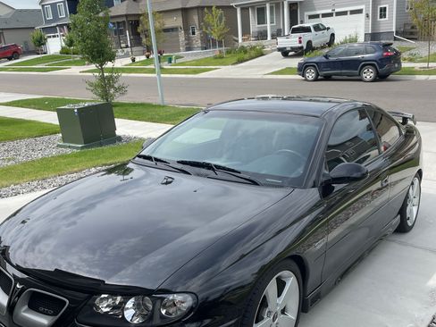 Used 2005 Pontiac GTO image 1