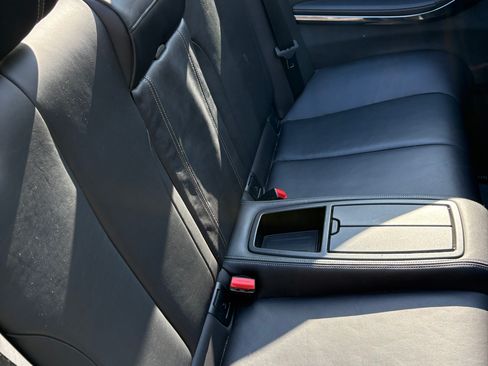 Used 2015 BMW M4 Convertible image 11