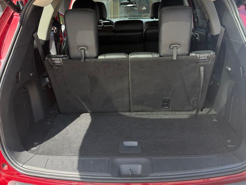 Used 2018 Nissan Pathfinder SL w/ SL Premium Package image 6