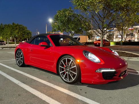 Used 2012 Porsche 911 Carrera S image 32