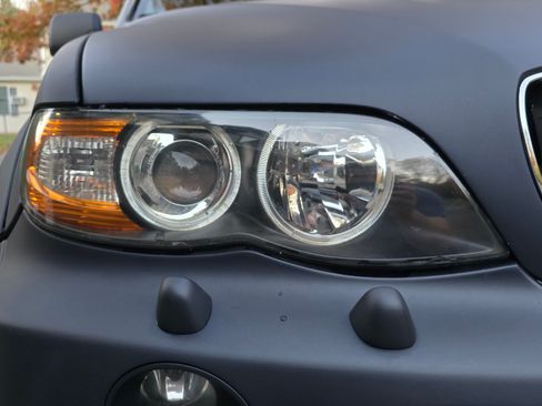 Used 2005 BMW X5 4.4i image 20