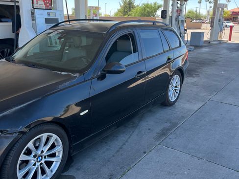 Used 2007 BMW 328i Wagon image 12