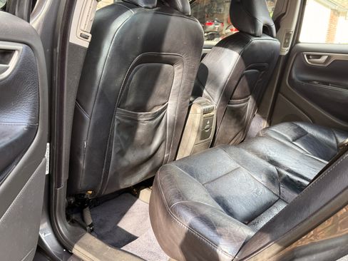 Used 2005 Volvo S60 R image 10