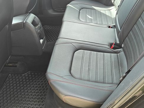 Used 2013 Volkswagen Jetta GLI Autobahn FWD image 15