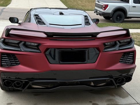 Used 2024 Chevrolet Corvette Stingray Preferred Cpe w/ Z51 Performance Package image 9