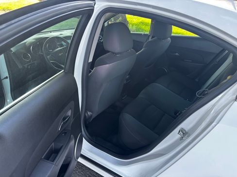 Used 2012 Chevrolet Cruze Eco image 12