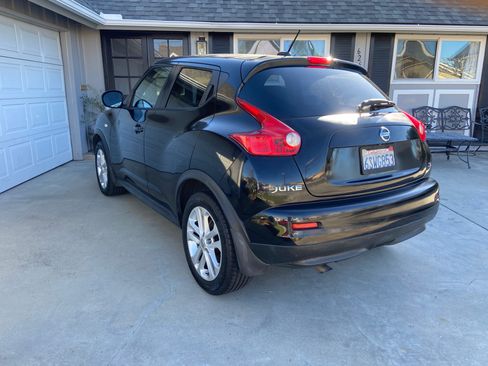 Used 2011 Nissan Juke SL image 5