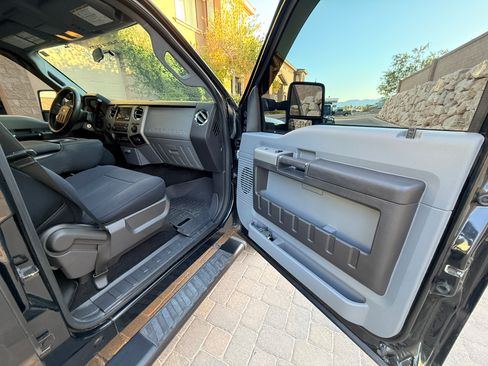Used 2013 Ford F250 XLT w/ XLT Value Pkg AWD/4WD image 12