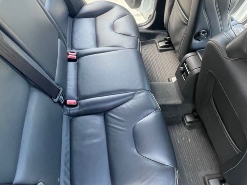 Used 2015 Volvo XC60 T6 R-Design Platinum image 4