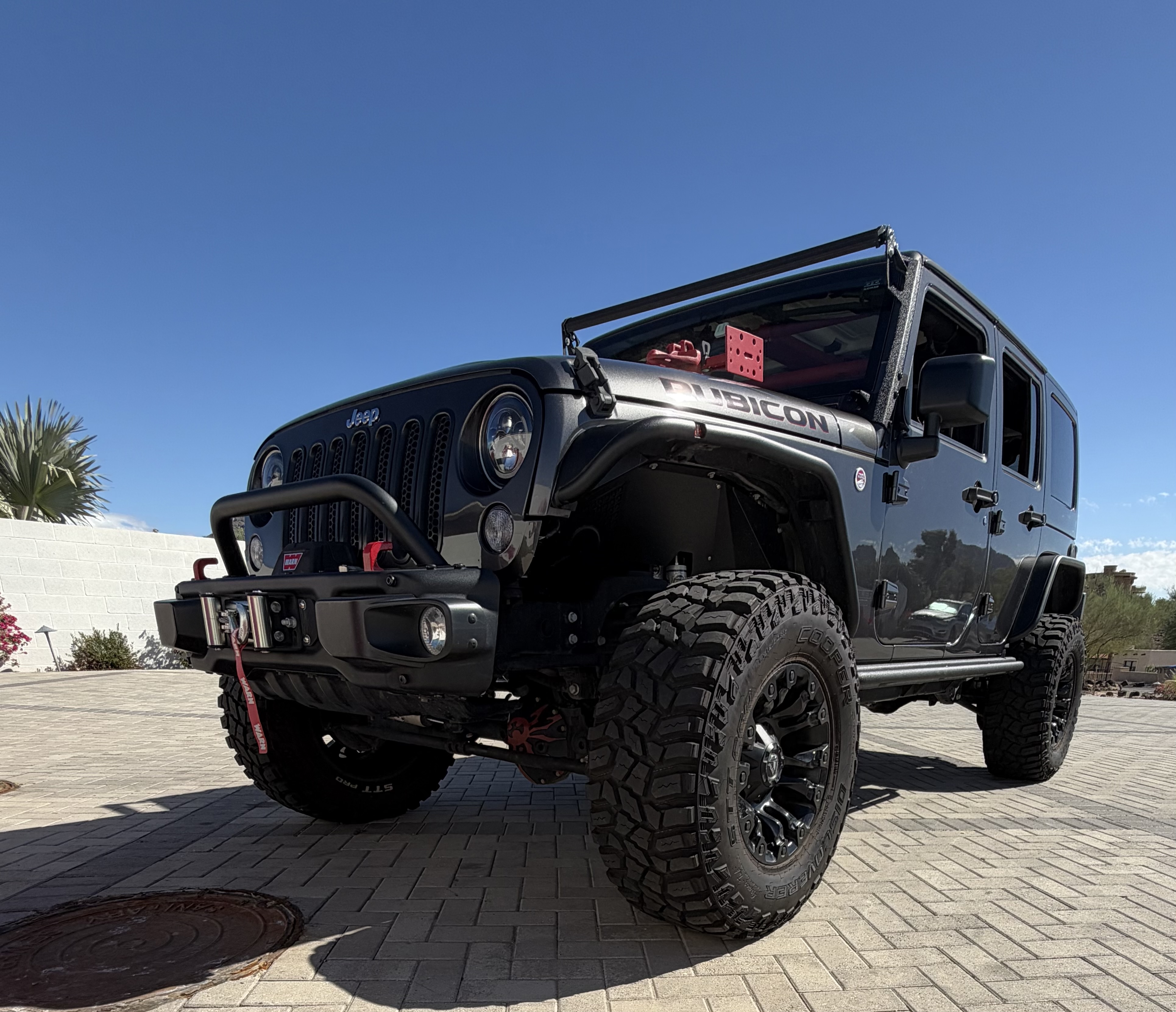 Used 2016 Jeep Wrangler Unlimited Rubicon AWD/4WD image 6