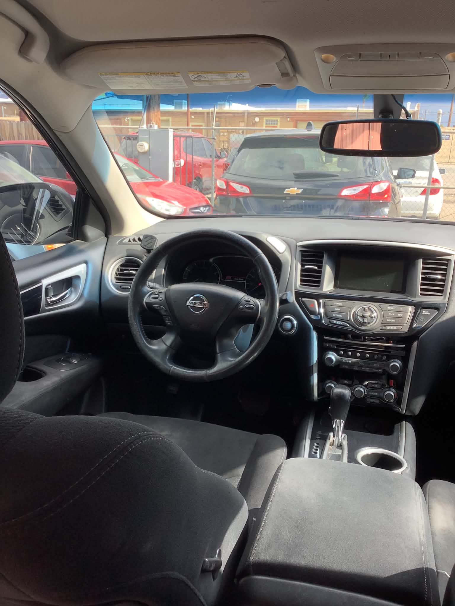 Used 2016 Nissan Pathfinder SV FWD image 10