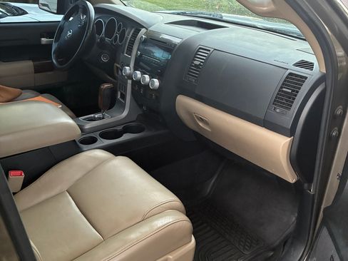 Used 2012 Toyota Tundra Limited image 2
