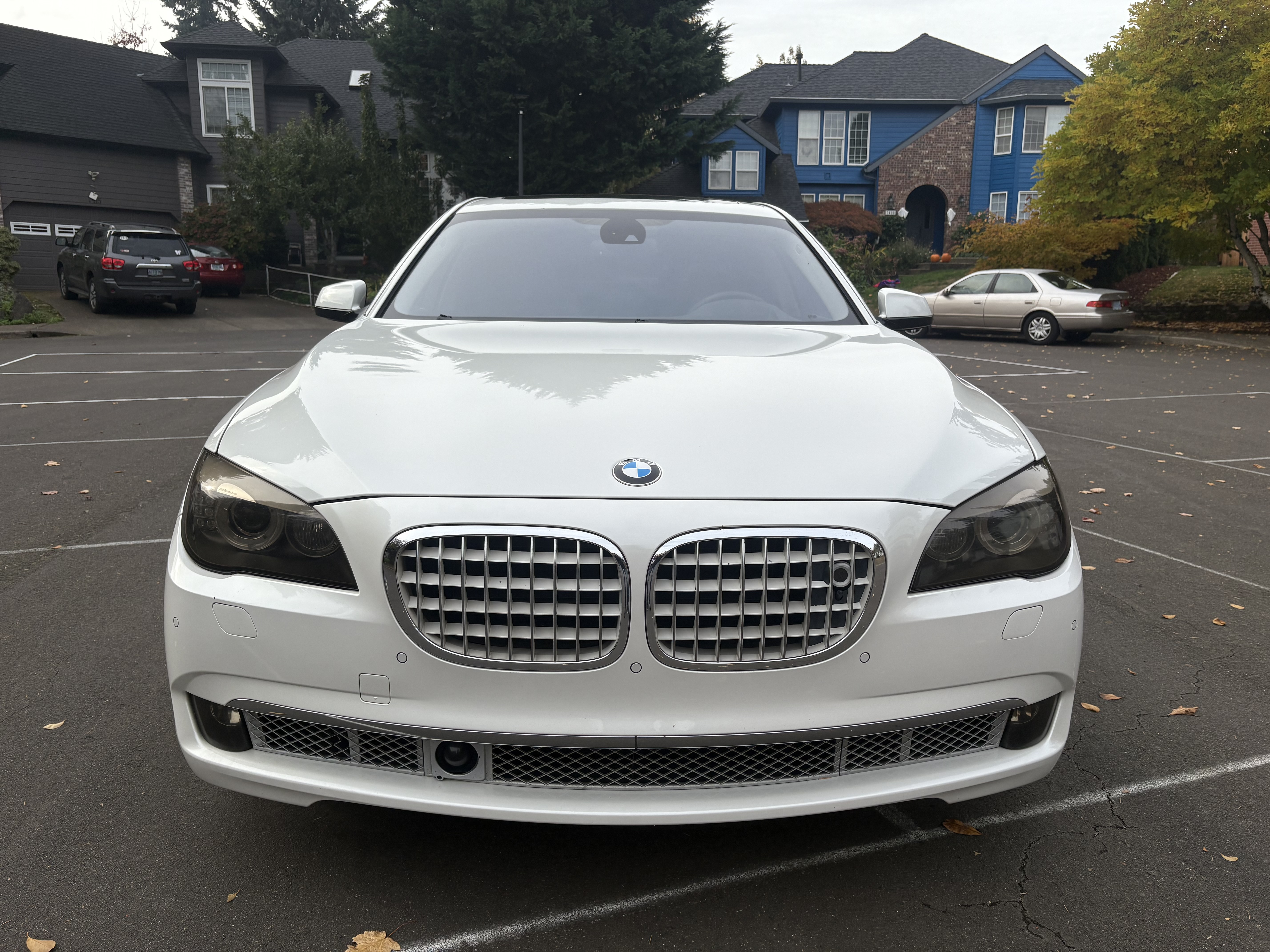 Used 2009 BMW 750Li RWD image 9