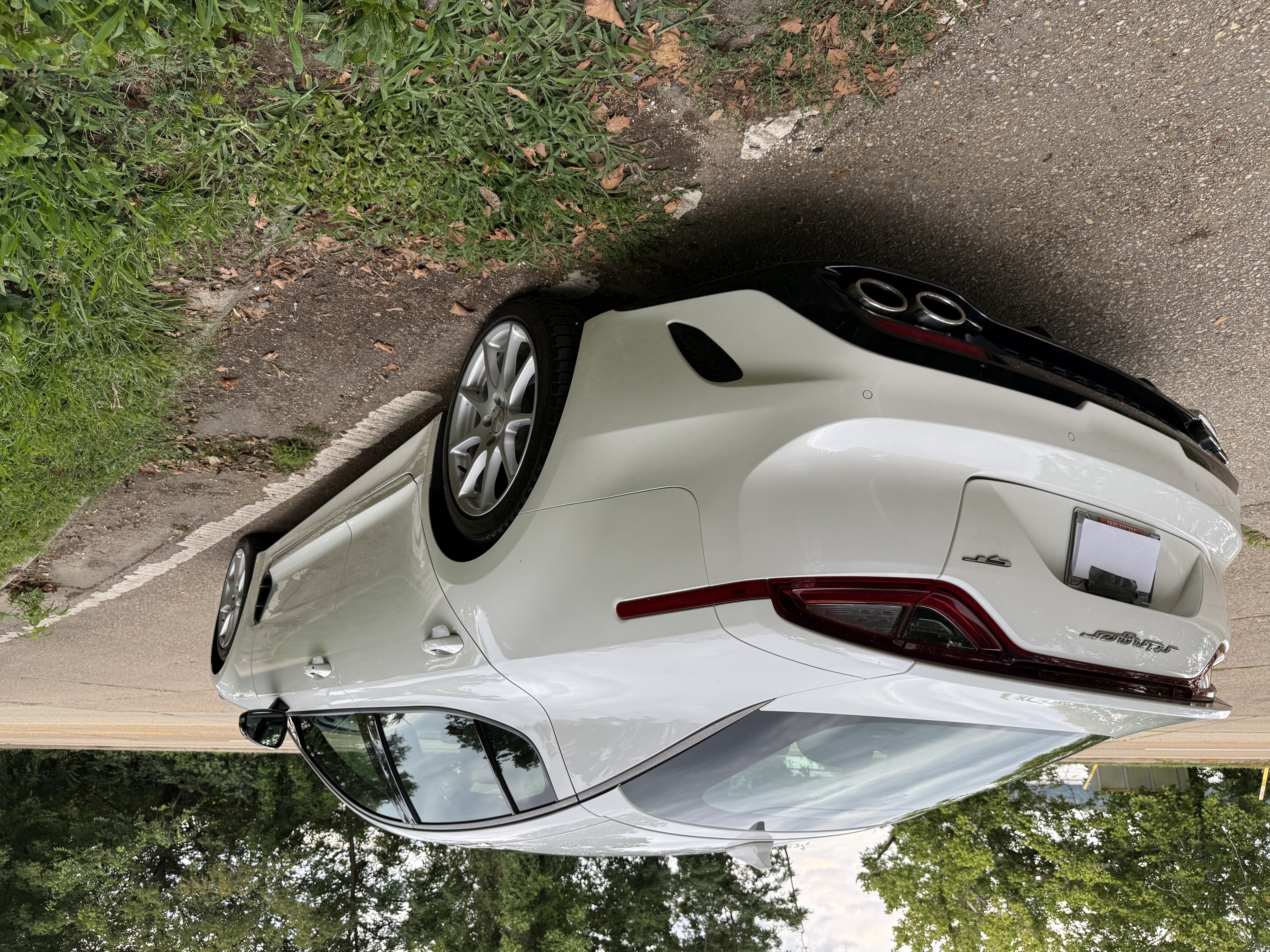 Used 2019 Kia Stinger GT2 AWD/4WD image 6