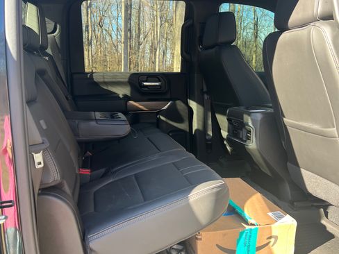 Used 2023 Chevrolet Silverado 2500 High Country w/ Z71 Off-Road Package image 5