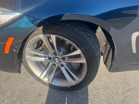 Used 2017 BMW 440i xDrive 440i xDrive Convertible 2D image 12