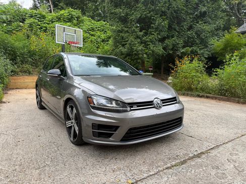 Used 2015 Volkswagen Golf R 4-Door AWD/4WD image 5