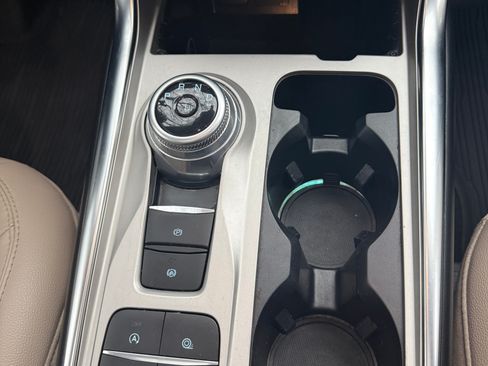 Used 2021 Ford Explorer Limited w/ Equipment Group 301A image 11