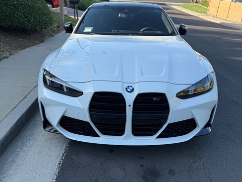 Used 2026 BMW M4 xDrive Competition image 9