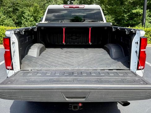 Used 2025 Chevrolet Silverado 2500 LT w/ Trail Boss Package AWD/4WD image 9
