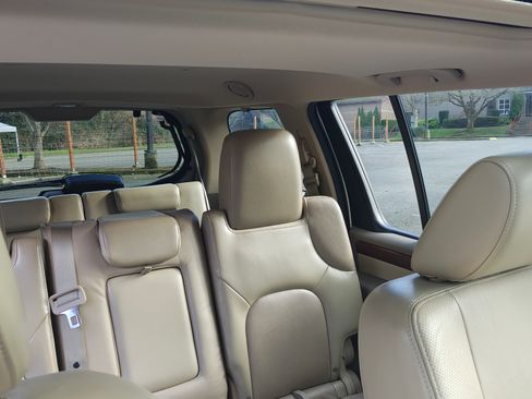 Used 2012 Nissan Pathfinder LE image 10