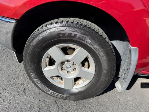 Used 2008 Nissan Frontier SE w/ SE Value Truck Pkg image 11