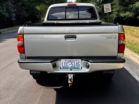 Used 2001 Toyota Tacoma 4x4 Double Cab image 9