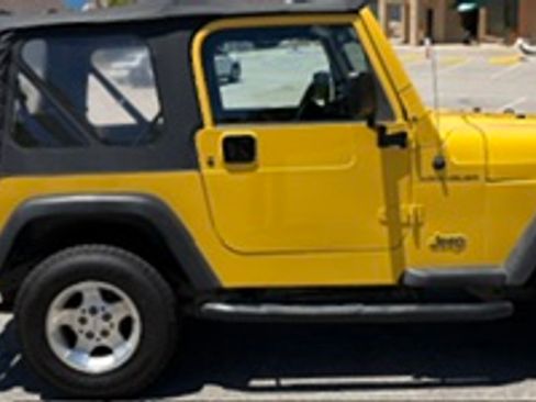 Used 2000 Jeep Wrangler SE AWD/4WD image 2