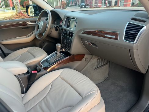 Used 2010 Audi Q5 3.2 Premium Plus image 11