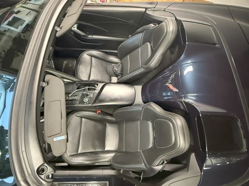 Used 2014 Chevrolet Corvette Stingray Convertible w/ 2LT Preferred Equipment Group image 21