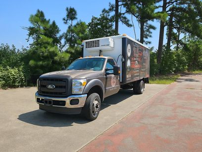 Used 2015 Ford F550 2WD Regular Cab Super Duty