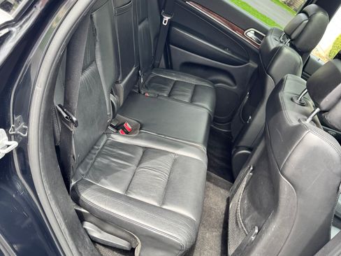 Used 2013 Jeep Grand Cherokee Limited image 26