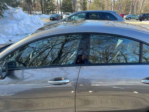 Used 2024 Mercedes-Benz CLA 250 4MATIC image 9