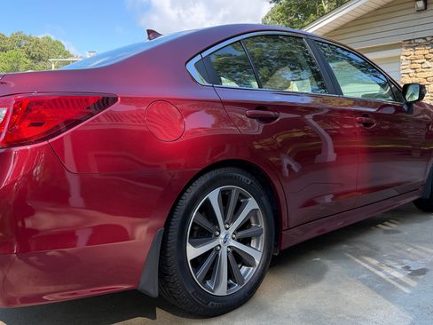 Used 2016 Subaru Legacy 2.5i Limited AWD/4WD image 2