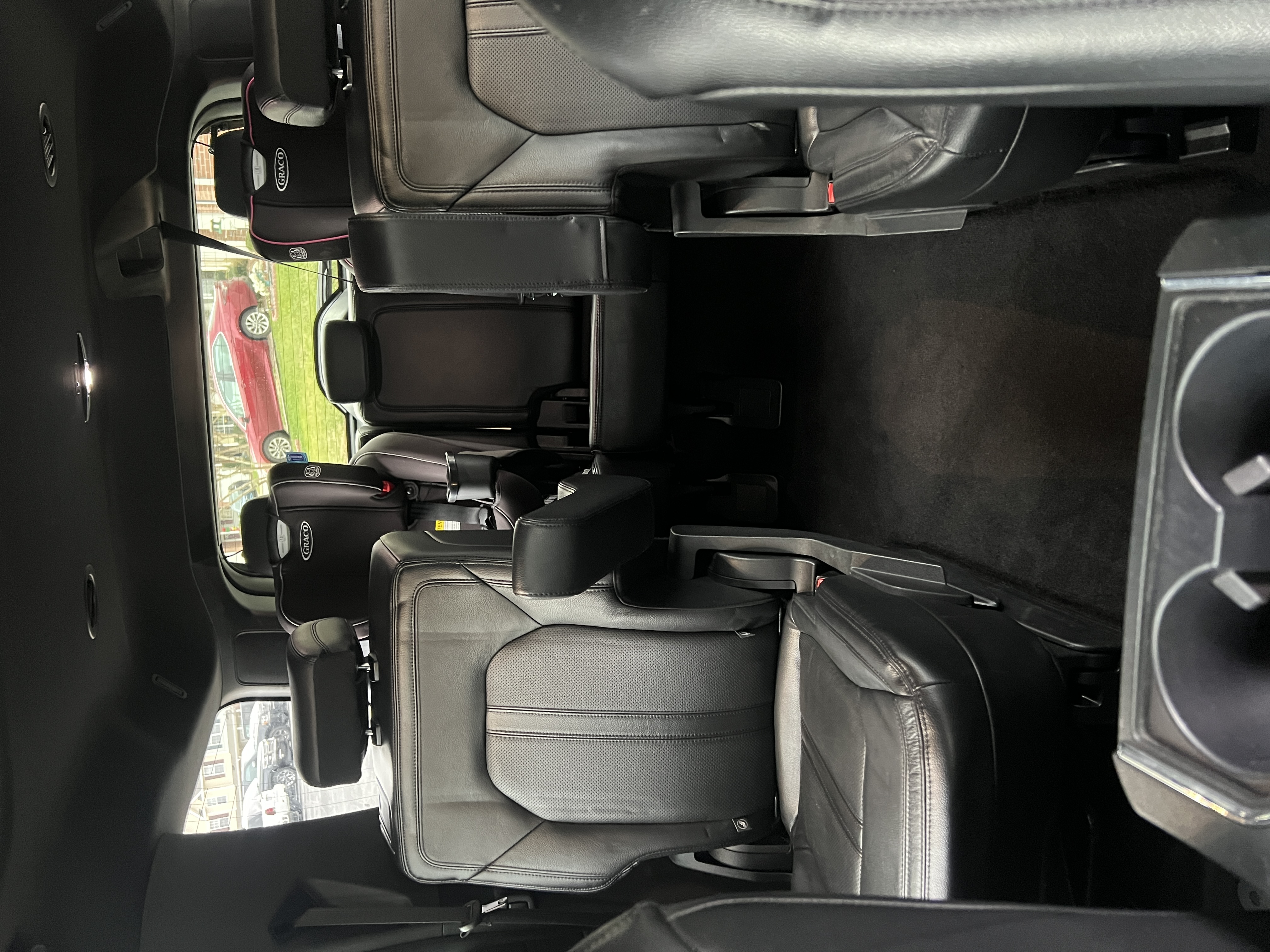 Used 2019 Ford Expedition Limited w/ Driver Assistance Package AWD/4WD image 9