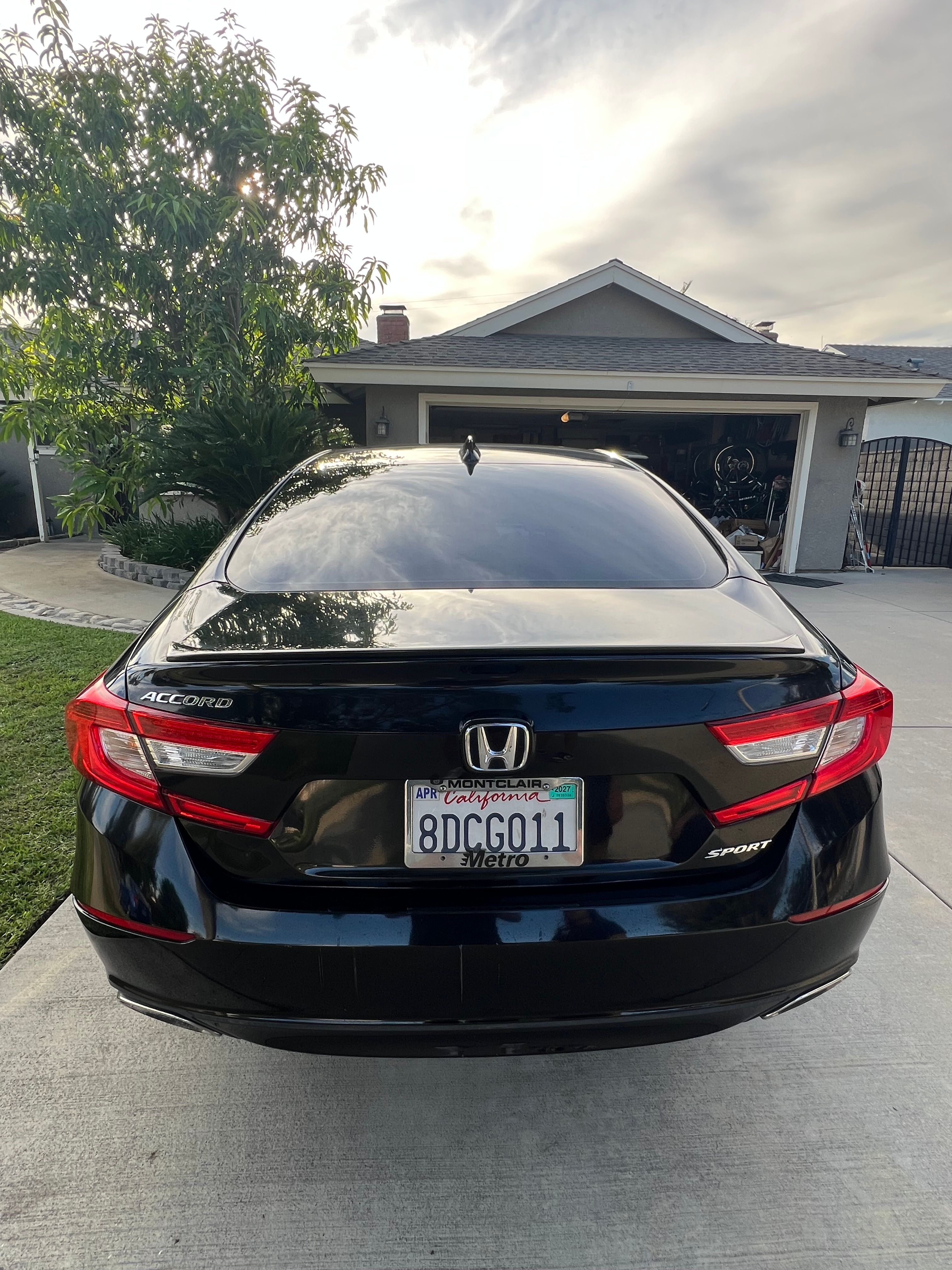 Used 2018 Honda Accord Sport image 8
