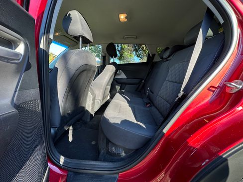 Used 2019 Kia Niro LX image 13