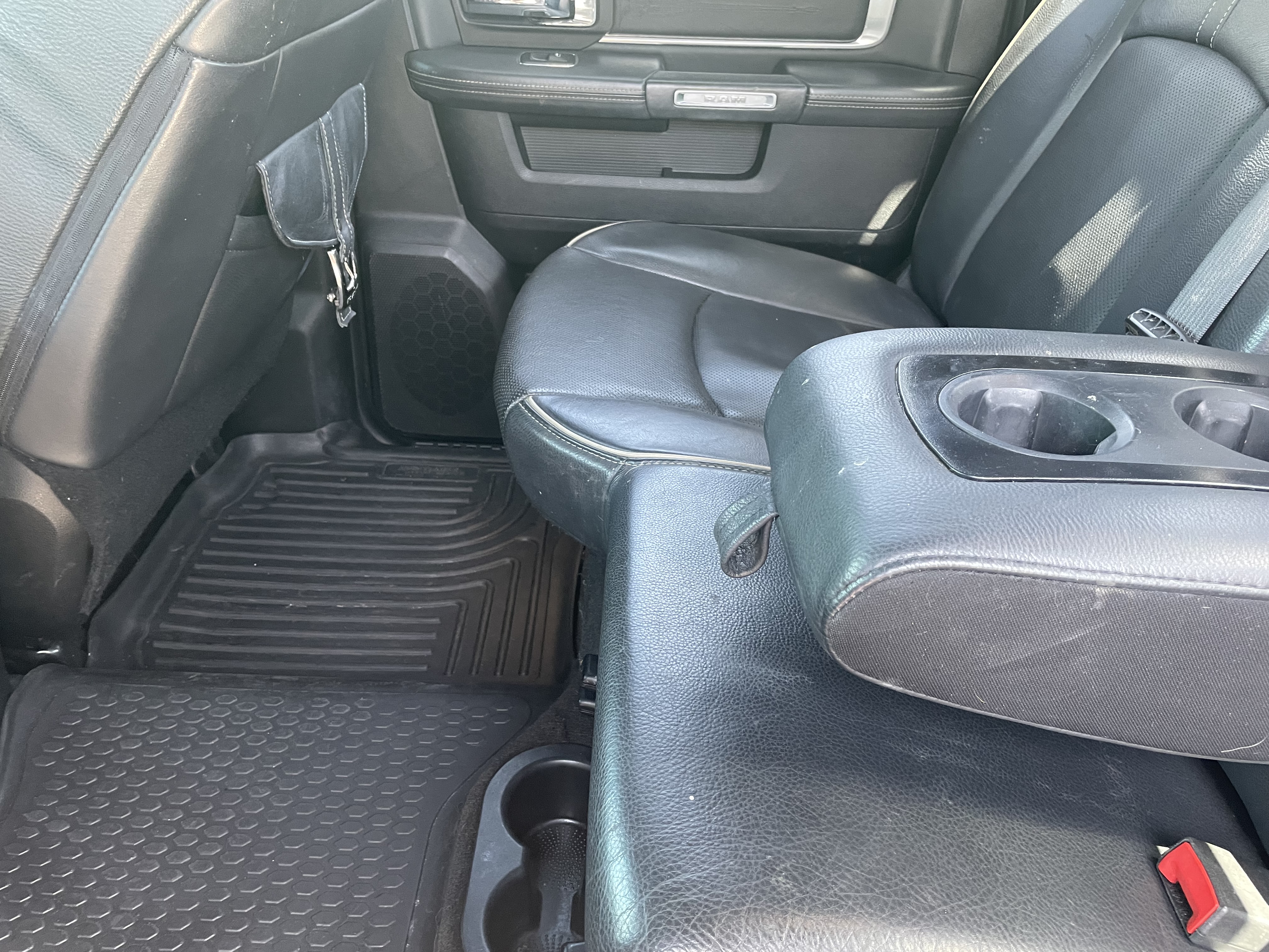 Used 2017 RAM 1500 Limited AWD/4WD image 11