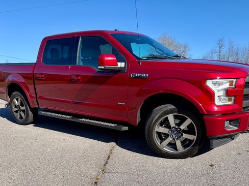 Used 2017 Ford F150 Lariat w/ Equipment Group 502A Luxury image 1