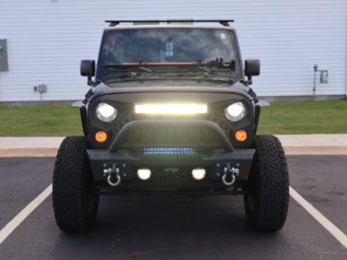 Used 2017 Jeep Wrangler Unlimited Sport w/ Quick Order Package 24S AWD/4WD image 10