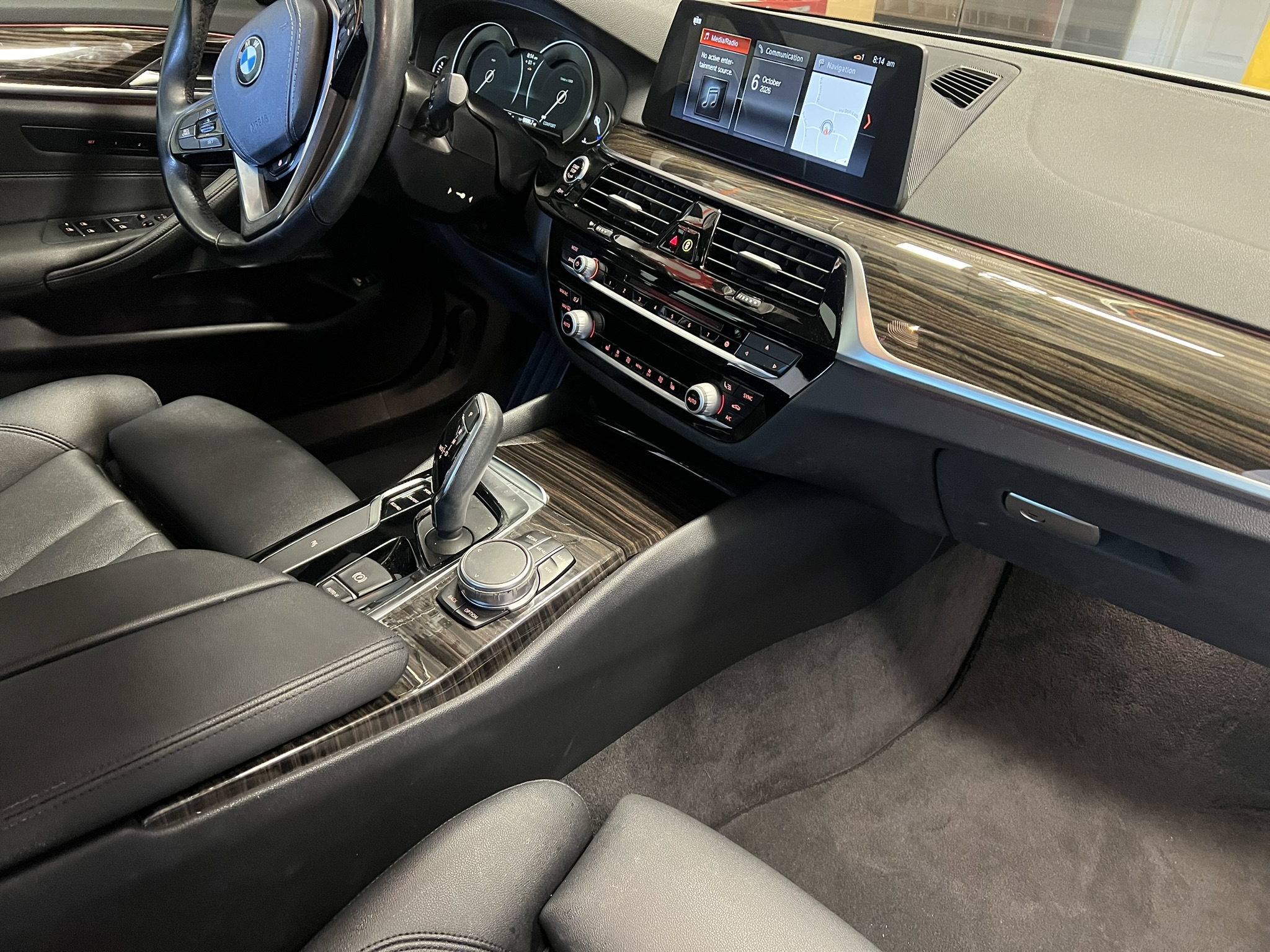 Used 2018 BMW 530i w/ Premium Package RWD image 22