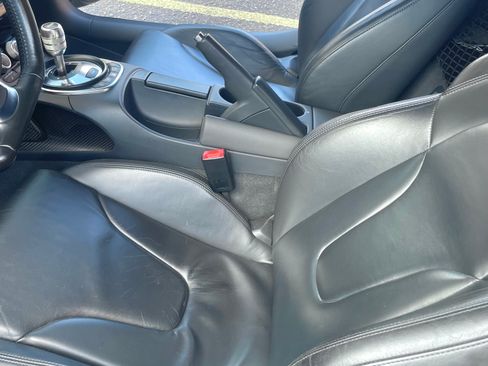 Used 2009 Audi R8 V8 image 9