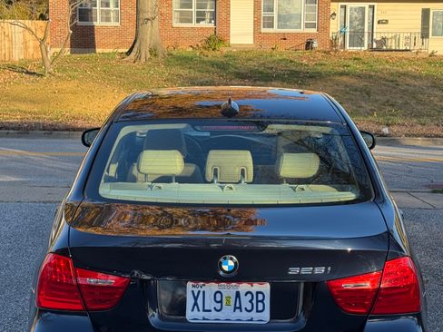 Used 2010 BMW 328i xDrive Sedan image 6